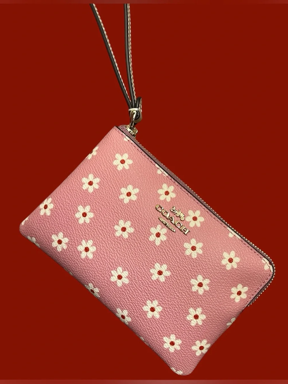 Coach NEW Wristlet Pink w/white Floral Gold Hrdw/pinmounted Logo